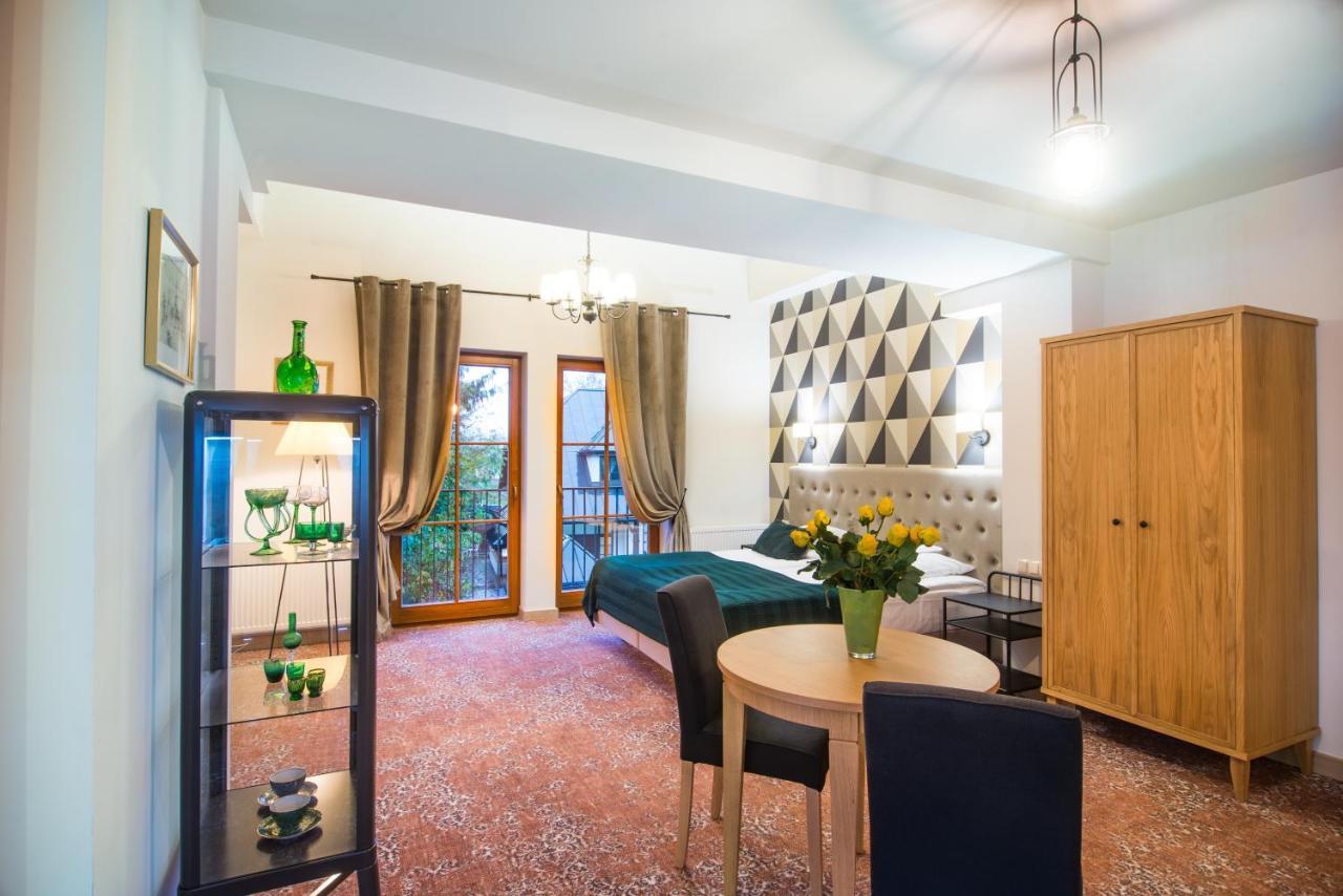 Hotel Dwa Ksiezyce Kazimierz Dolny Exteriör bild