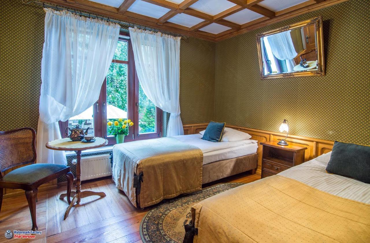 Hotel Dwa Ksiezyce Kazimierz Dolny Exteriör bild