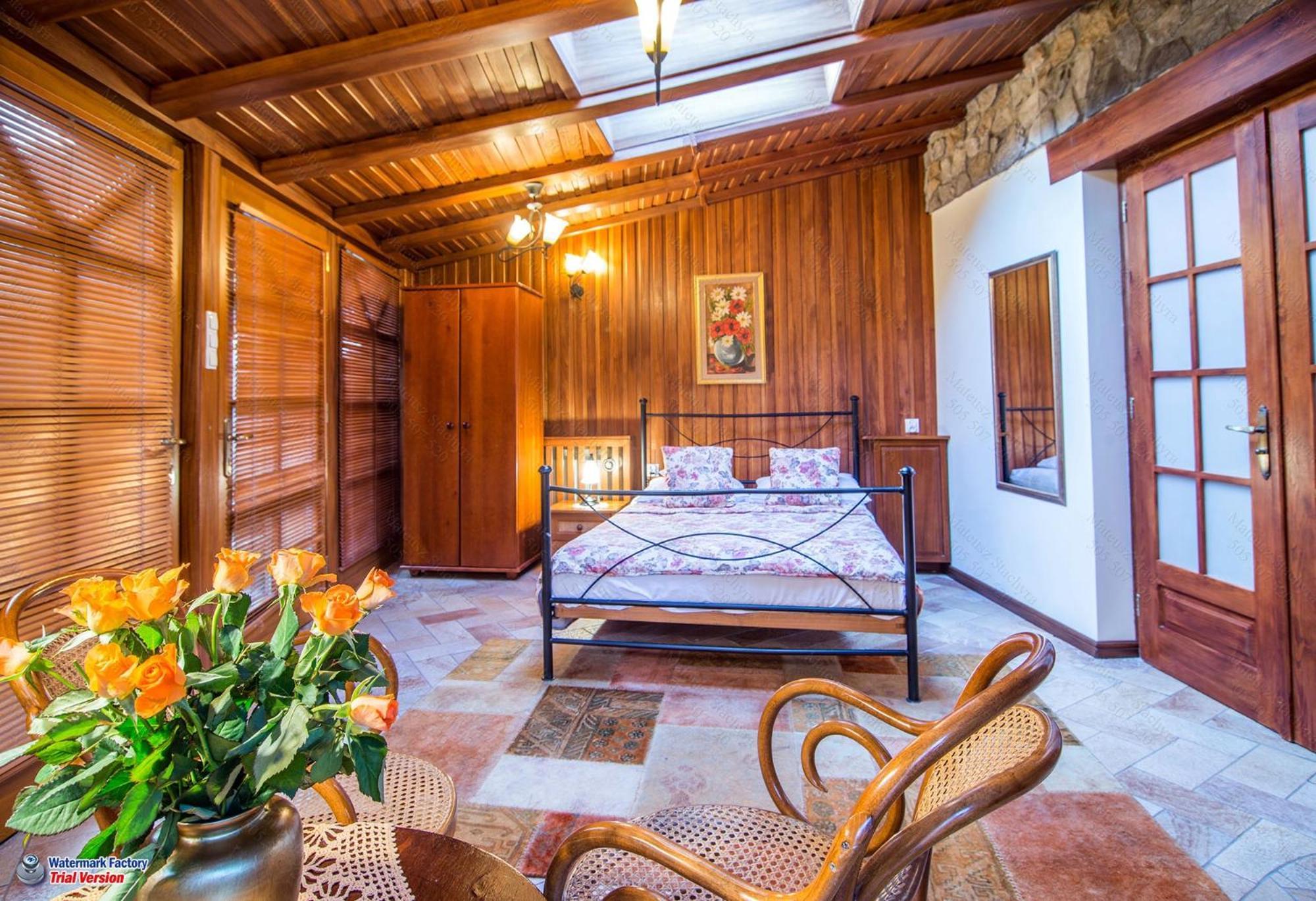 Hotel Dwa Ksiezyce Kazimierz Dolny Exteriör bild