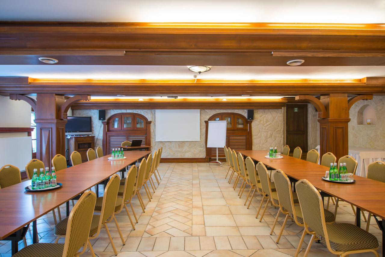 Hotel Dwa Ksiezyce Kazimierz Dolny Exteriör bild